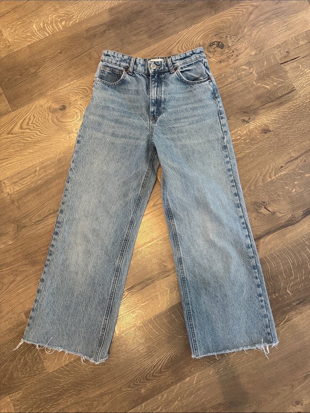 Zara Wide-Leg/Straight Women’s Jeans